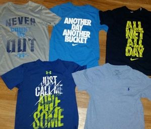 Nice boys S M 8 shirt lot of 5 Nike Under Armour